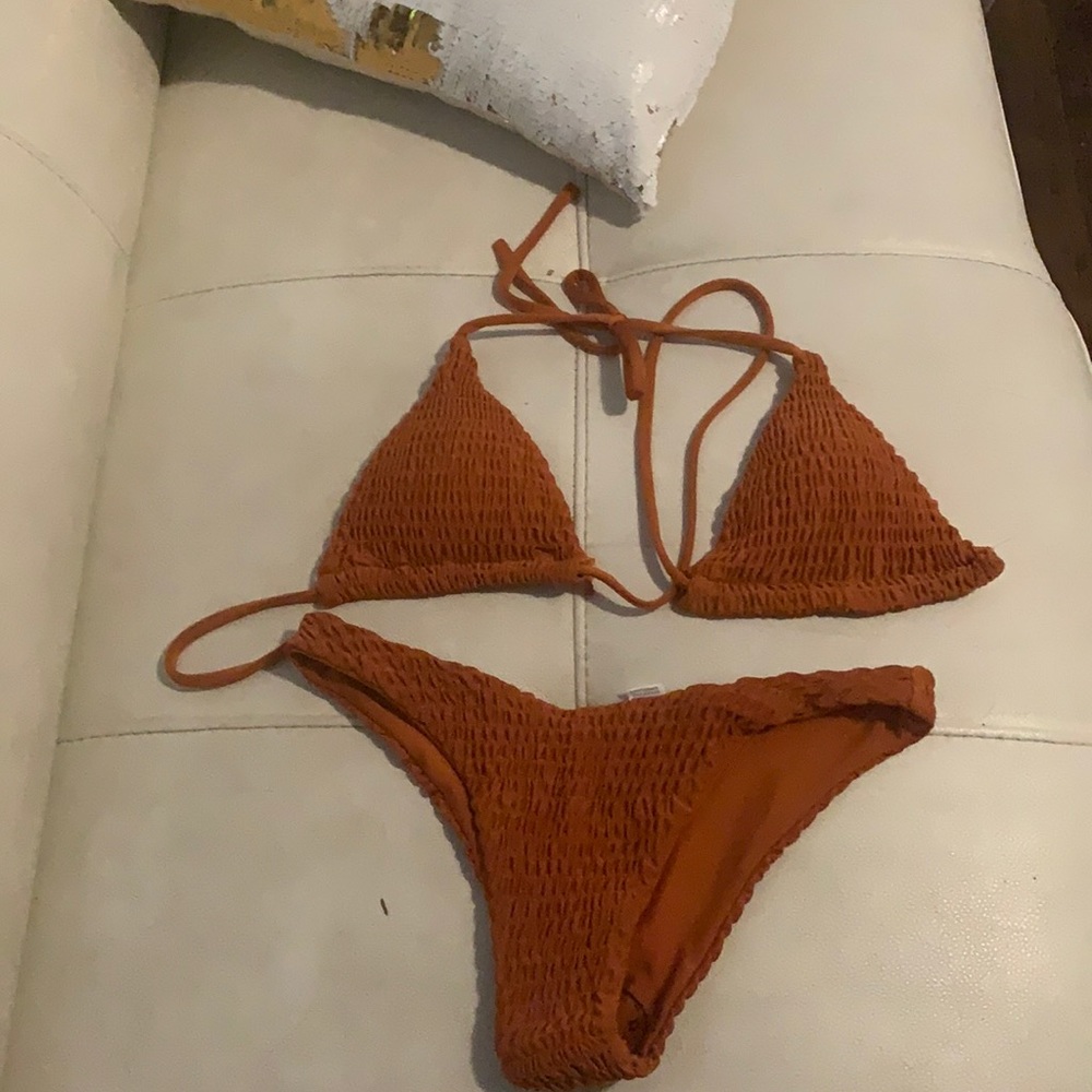 Scrunch Bikini ☀️